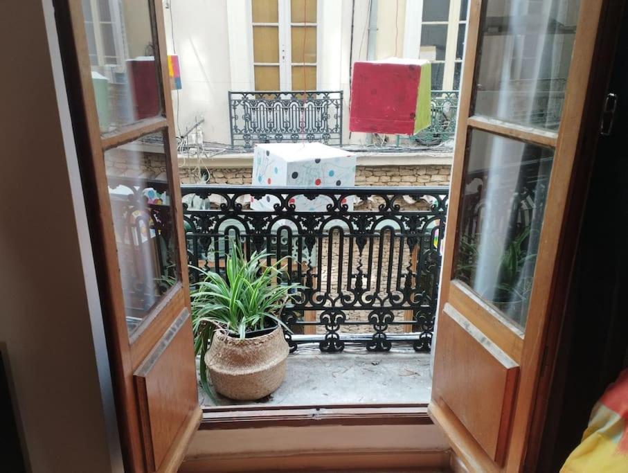 Appartement En Plein Centre. Carpentras Exterior photo